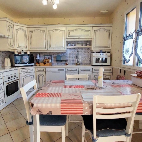  BIEN CHEZ VOUS : House | SAINT-SAUVEUR-LES-BRAY (77480) | 88 m2 | 210 000 € 