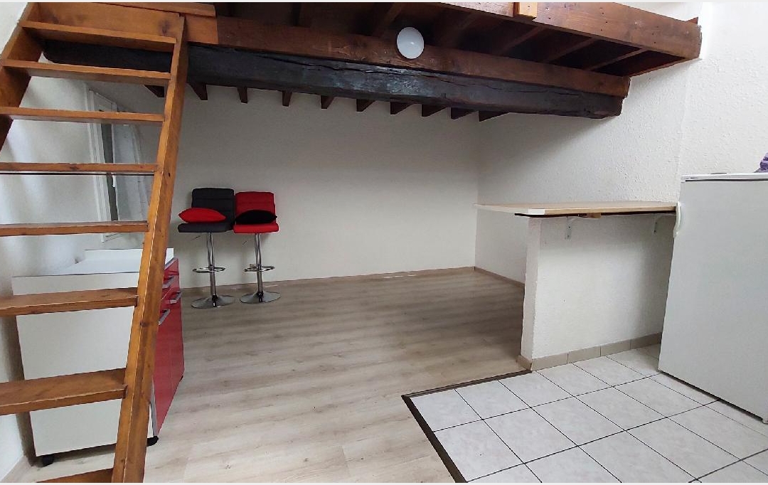 BIEN CHEZ VOUS : Immeuble | SENS (89100) | 90 m2 | 145 000 € 