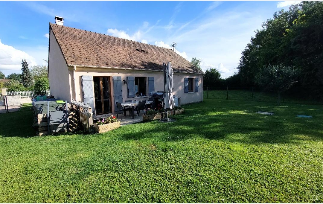 BIEN CHEZ VOUS : House | SAINT-SAUVEUR-LES-BRAY (77480) | 88 m2 | 210 000 € 