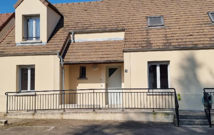  BIEN CHEZ VOUS Maison / Villa | PONT-SUR-YONNE (89140) | 115 m2 | 900 € 